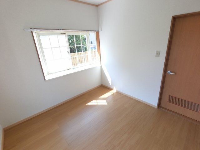 【居間・リビング】 | パールハイツ山崎