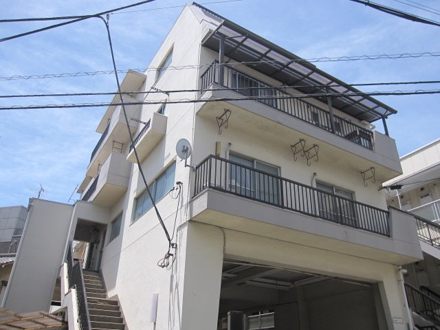 第一福島マンションの外観