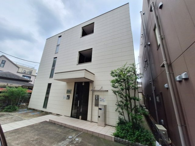 フローラ　アスマの外観