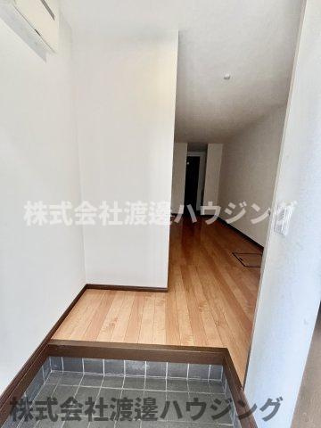 守口市藤田町３丁目の一戸建ての玄関