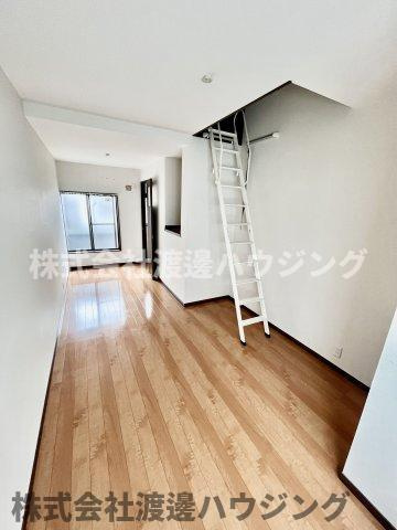 守口市藤田町３丁目の一戸建ての内装