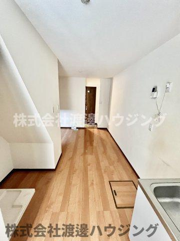 守口市藤田町３丁目の一戸建ての居間・リビング