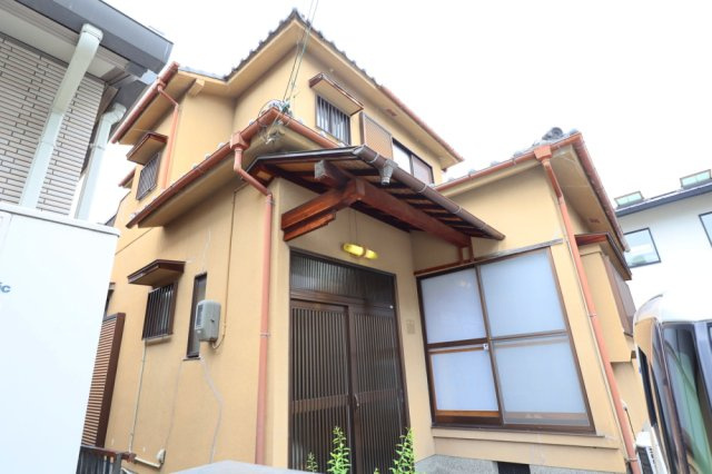 香芝市磯壁３丁目の一戸建て