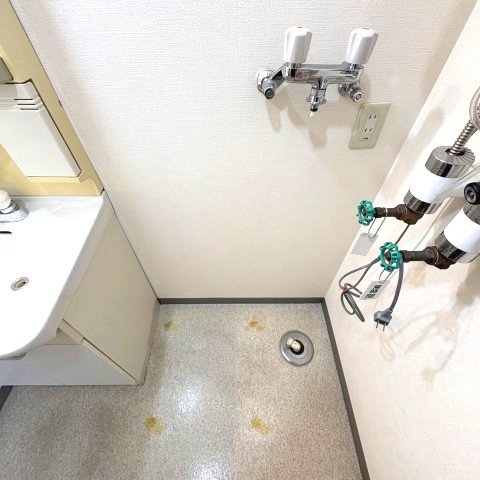 室蘭ナラサキビルの設備