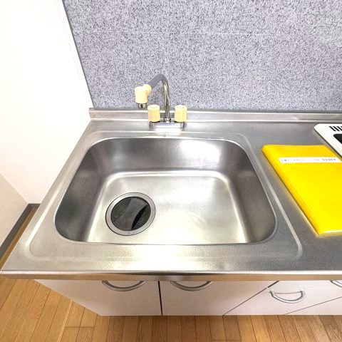室蘭ナラサキビルのキッチン