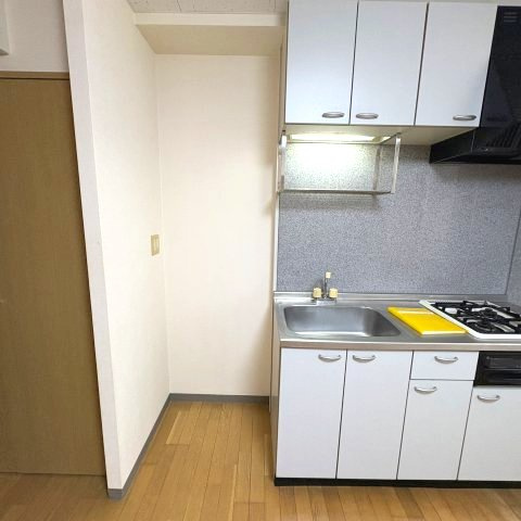室蘭ナラサキビルの内装