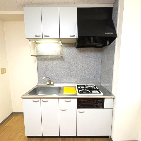 室蘭ナラサキビルのキッチン