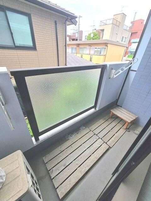 蕨市塚越３丁目の賃貸マンションのバルコニー
