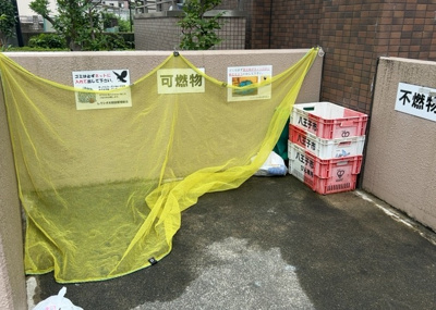 【設備】 | レクシオ大和田 | 共有部分は、住民なら誰もが使える設備のこと。例えば駐車場やエレベーター、インターネット設備、セキュリティ設備などがあります。他にも、マンションの廊下・外部階段やエントランス・ゴミ置き場などがあります。