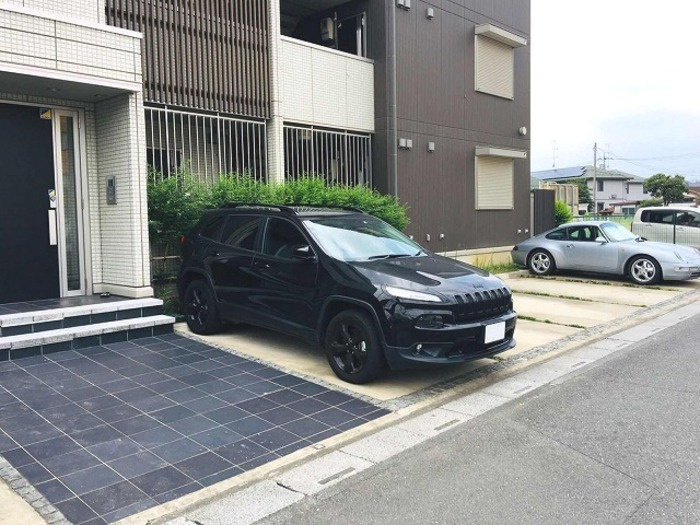 ラウレアの駐車場