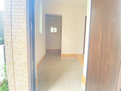 【玄関】 | 富田町５丁目戸建