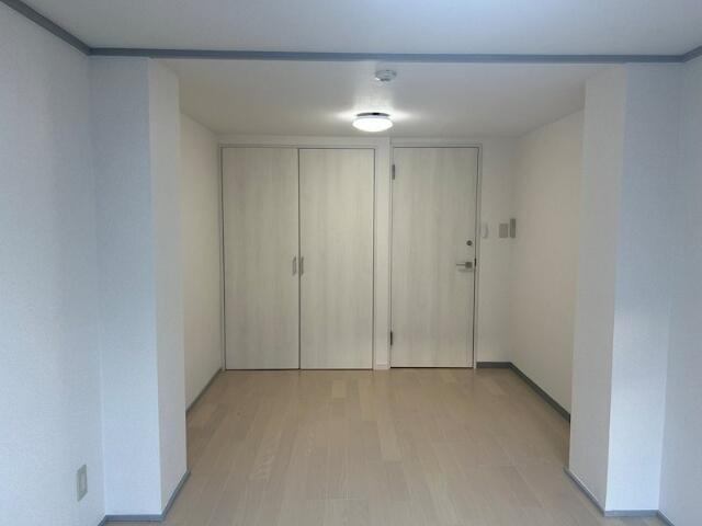 大塚戸建の居間・リビング|洋室８．１帖（２Ｆ） 