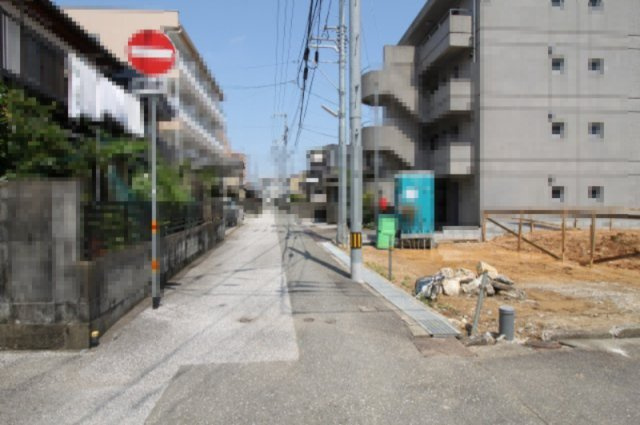 比島町第1　新築戸建　の前面道路含む現地写真|北側　幅　3.84ｍ公道／西側　幅4.0ｍ私道　10.65ｍ公道
