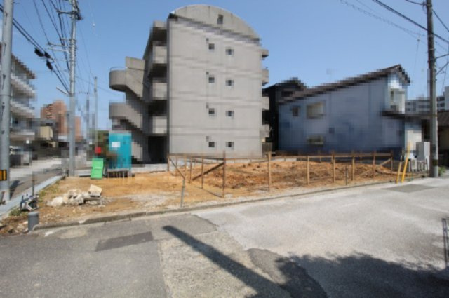 比島町第1　新築戸建　の外観|土地面積　 167.77㎡　（約50.75坪）　
建物面積　 106.91㎡   （約32.34坪）
１階　52.24㎡　２階　46.16㎡　（ルーフバルコニー面積8.51㎡含む）