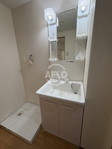 第21関根マンションの独立洗面台|洗面台