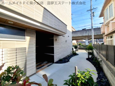 【エントランス】 | TKアンバーコート浜寺