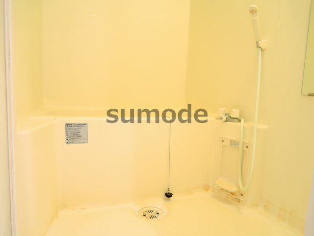 アンプルールフェールビエント高槻の浴室