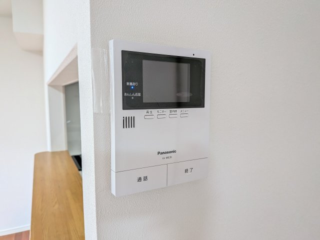 八王子市　南陽台　中古戸建てのセキュリティ|～TVモニター付インターホン　訪問者の確認に便利です～