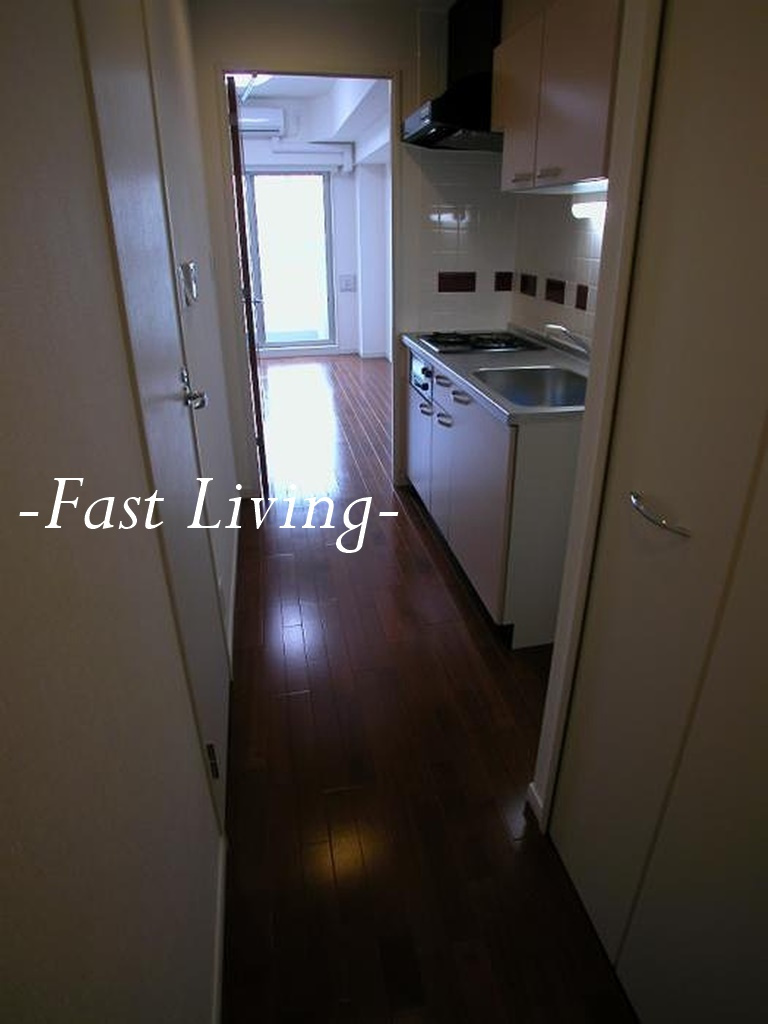 ステージファースト白山Ⅱの玄関