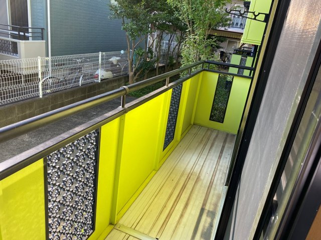 南西向き最上階の２階で陽当り眺望良好のバルコニーです♪