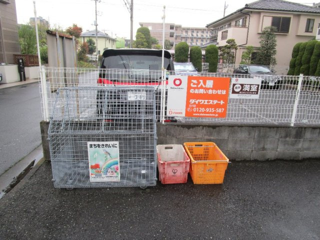 敷地内ゴミ置き場です♪