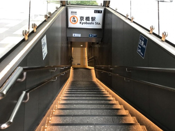 中央区銀座１丁目の事務所の周辺