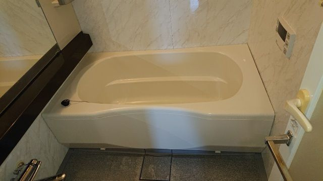 メゾン・グランツ藤枝の浴室