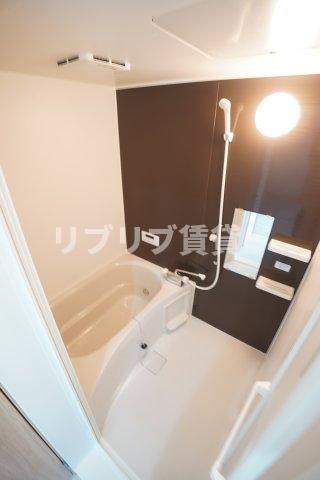 Mon amour KAREN 東千葉（モナムールカレンヒガシチバ）の浴室