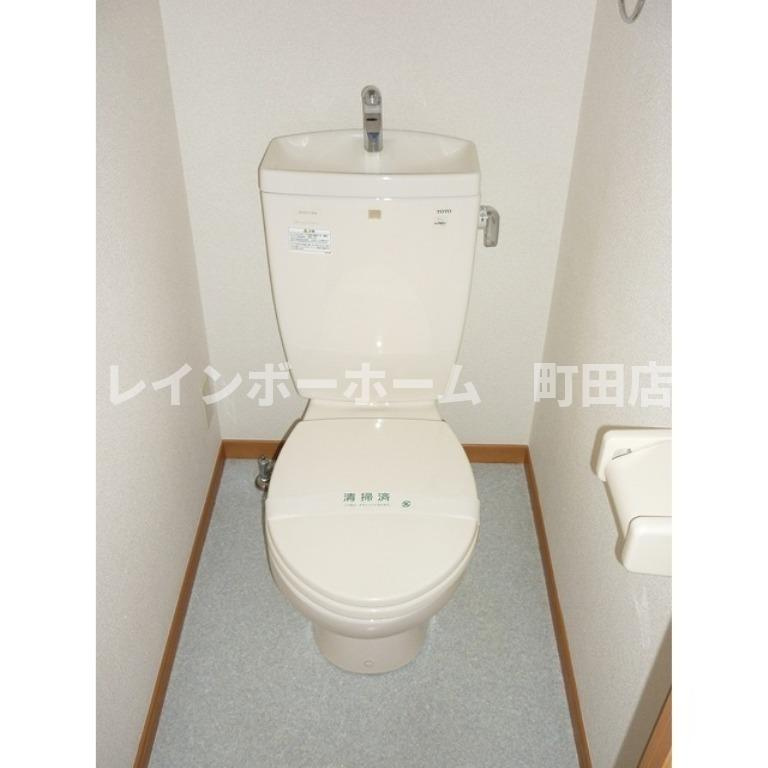 アムールF・F※初期費用分割あと払いサービス利用可能物件のトイレ