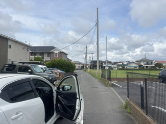 【前面道路含む現地写真】 | 中古戸建　横浜市泉区和泉が丘 | 前面道路