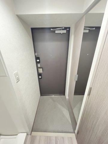 大阪市都島区都島南通１丁目の賃貸マンションの玄関