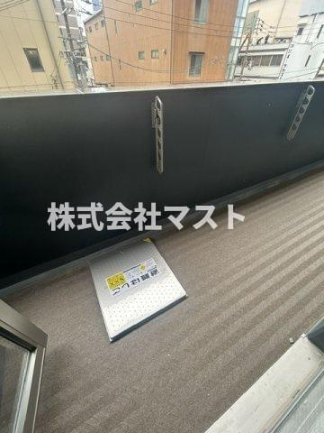 プレリス阿波座Bloomのバルコニー