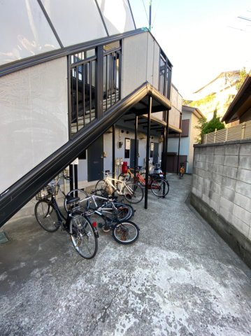 ジュネス和田山Aのエントランス