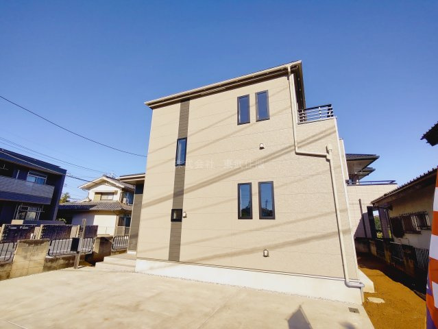 【前面道路含む現地写真】の画像