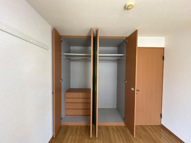 【収納】 | サンライズガーデン | クローゼット
