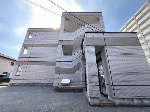 【外観】 | サンライズガーデン | 外観写真（昼）