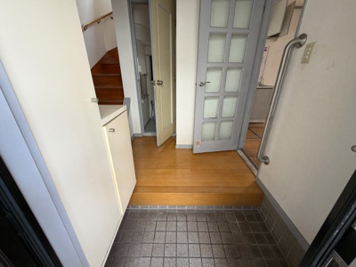 【玄関】 | 久喜市西　12帖以上LDK　4LDK