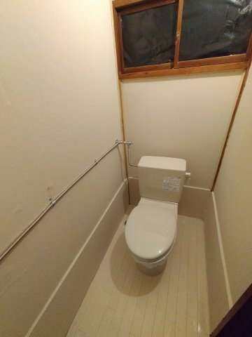 北方町４丁目貸家019のトイレ