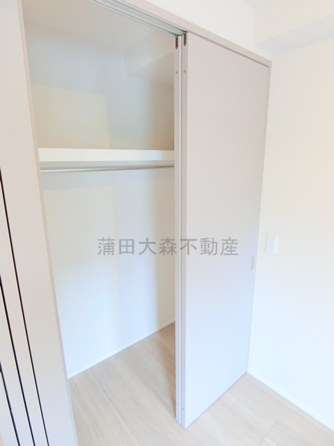 シーズンフラッツ大森北三丁目の収納|大型収納　ウォークインクローゼット