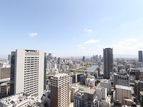 【展望】 | 【バルコニーからの眺望】32階からの眺望！高層階につき見渡しも良好です◎