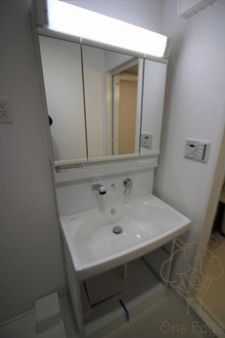 ベラルーチェ十三の洗面所