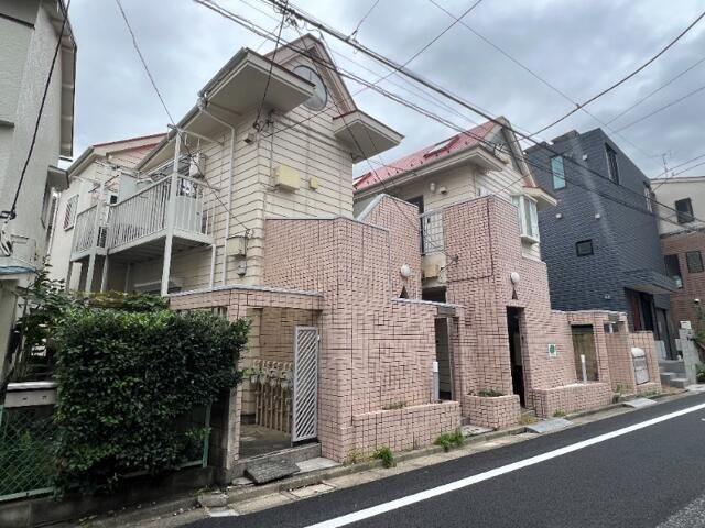 メゾーネ平和台Ｂ棟の外観