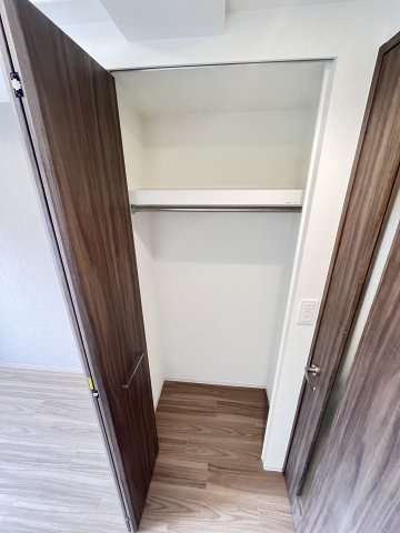 大阪市都島区内代町２丁目の賃貸マンションの収納