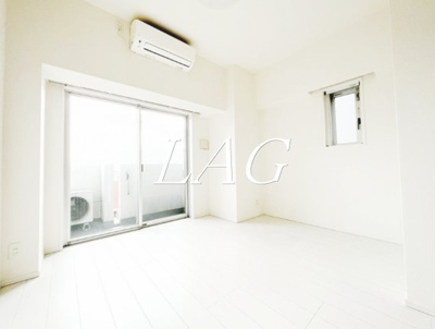 【居間・リビング】 | PREMIUM CUBE大森本町 | 洋室のお部屋です。