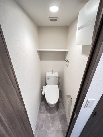 大阪市都島区内代町２丁目の賃貸マンションのトイレ