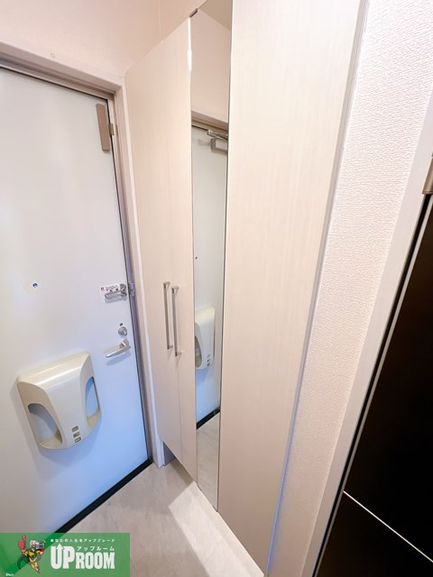 エクセレント若宮 Ｂ棟の玄関