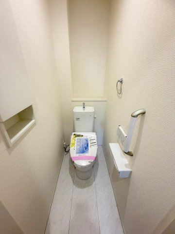 吉川市吉川2丁目　新築戸建のトイレ|同施工会社の参考写真になります。