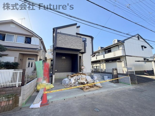 吉川市吉川2丁目　新築戸建の外観|現地の写真になります。