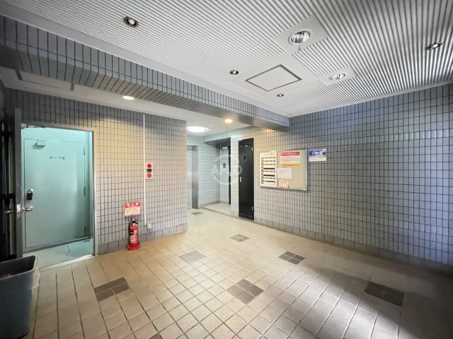 ドエル北堀江　堀江小学校のロビー|ドエル北堀江　ロビー