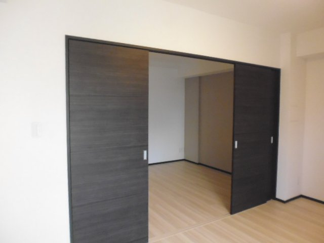 墨田区立花１丁目の賃貸マンションの洋室